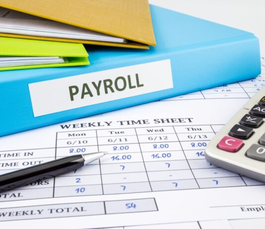 Taking the Weight Off Your Shoulders: Outsourcing Payroll for Small and Medium Businesses